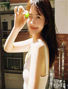 边摸边亲奶边做爽视频在线观看/密汁炖鱿鱼